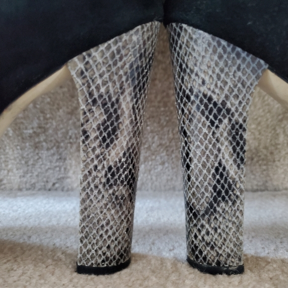 Michael Kors Lesly Suede Bootie - Picture 4 of 6